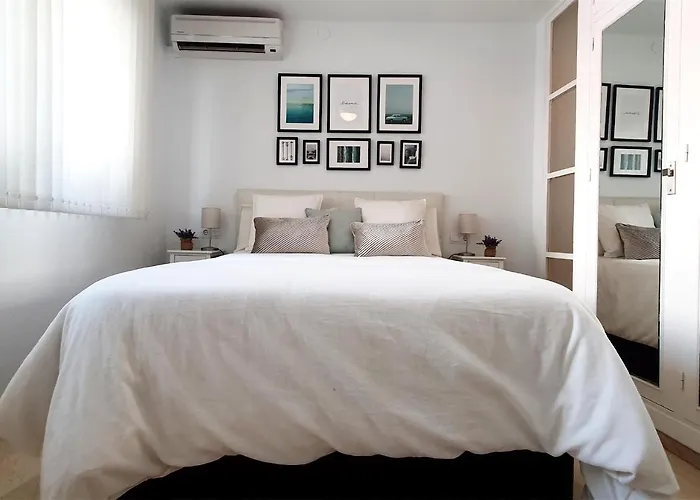 Wonderful In Centre On The Second Line *