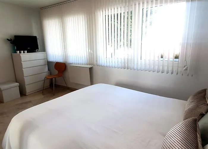 Wonderful In Centre On The Second Line מארבלה