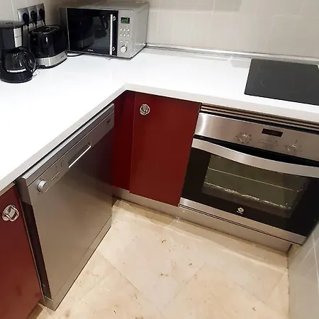 Wonderful In Centre On The Second Line * Marbella