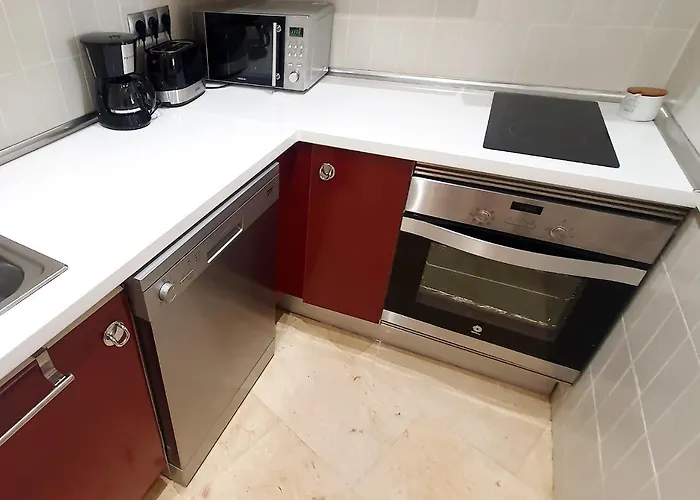 Wonderful In Centre On The Second Line * Marbella